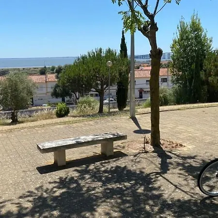 Guest house Duplo Parque Tejo, Com Wc *