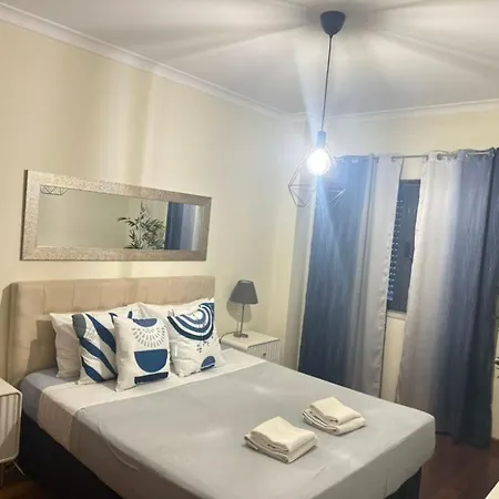 Guest house To Be Bobadela